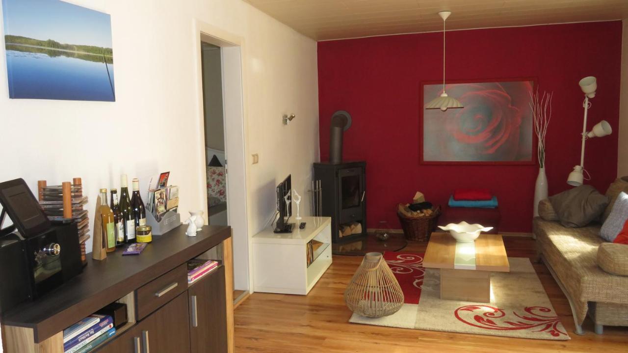 Kastavengrund - Ferienhaeuser Mit Kamin ลีเคน ภายนอก รูปภาพ